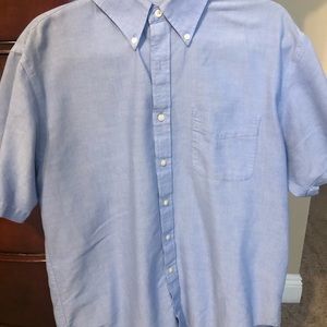 Short sleeve button down